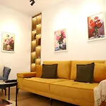 Mjolly Apartment